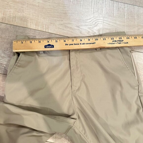 LANDS END BOYS DRI FIT TAN KHAKI UNIFORM SHORTS SIZE 16 - Picture 4 of 8